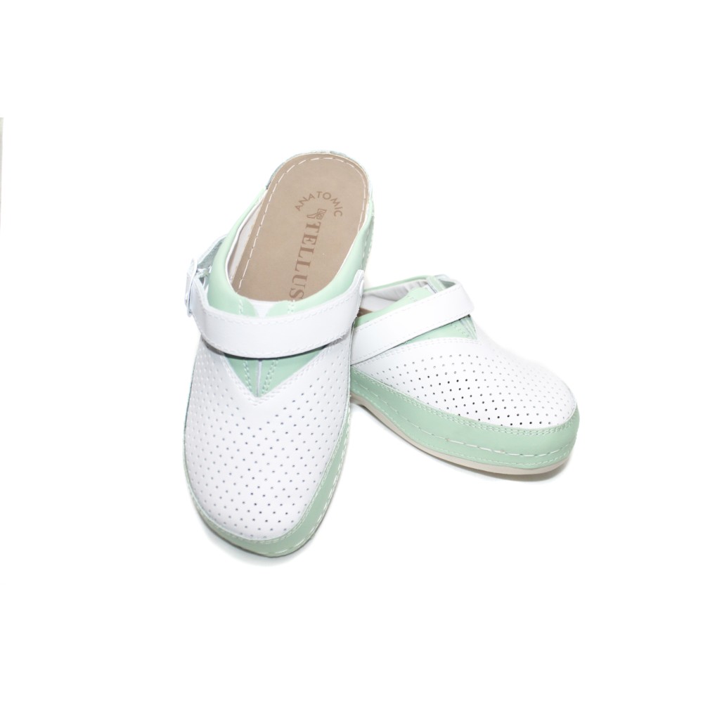 Сабо женские из натуральной кожи в бело-зелёном цвете с ремешком и стелькой из нубука