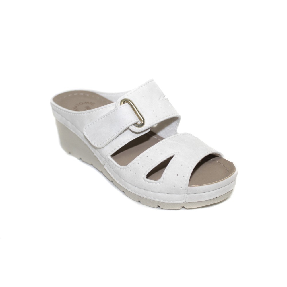 Сабо женские на каждый день из искуссвенного нубука на ремешке с открытым носом цвет белый