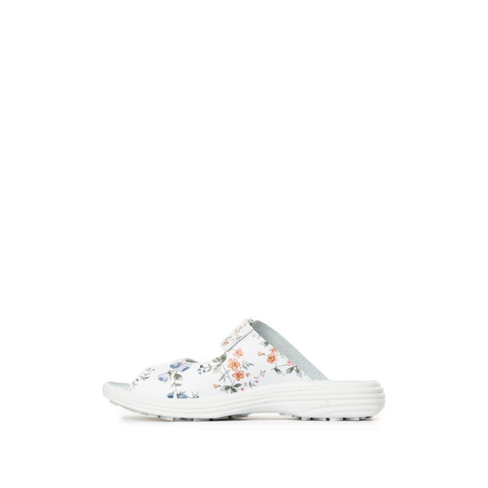 Сабо женские из натуральной кожи с открытым носом на липучке цвет белый с принтом