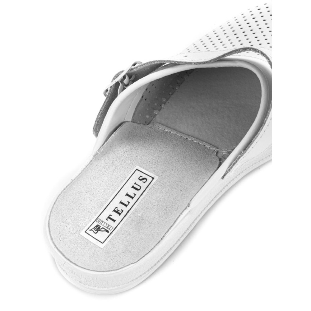 Сабо женские из натуральной кожи на низком подъеме с ремешком и подпятником цвет белый