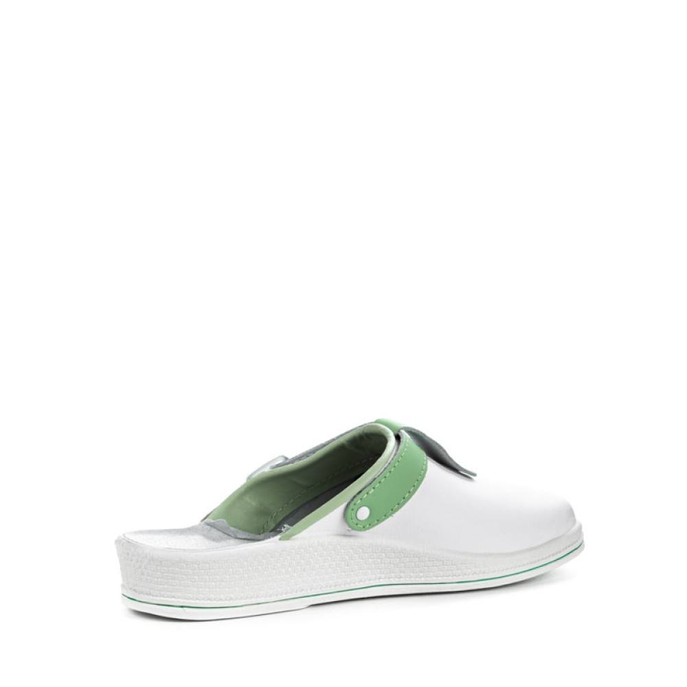 Сабо женские из натуральной кожи без перфорации с зелёным ремешком и натуральной стелькой цвет белый
