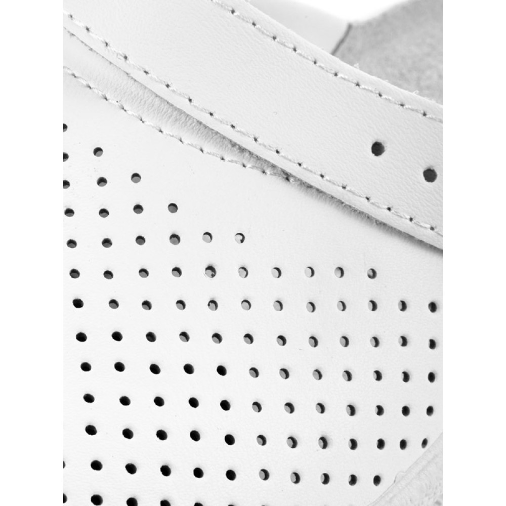 Сабо женские из натуральной кожи на низком подъеме с ремешком и натуральной стелькой цвет белый