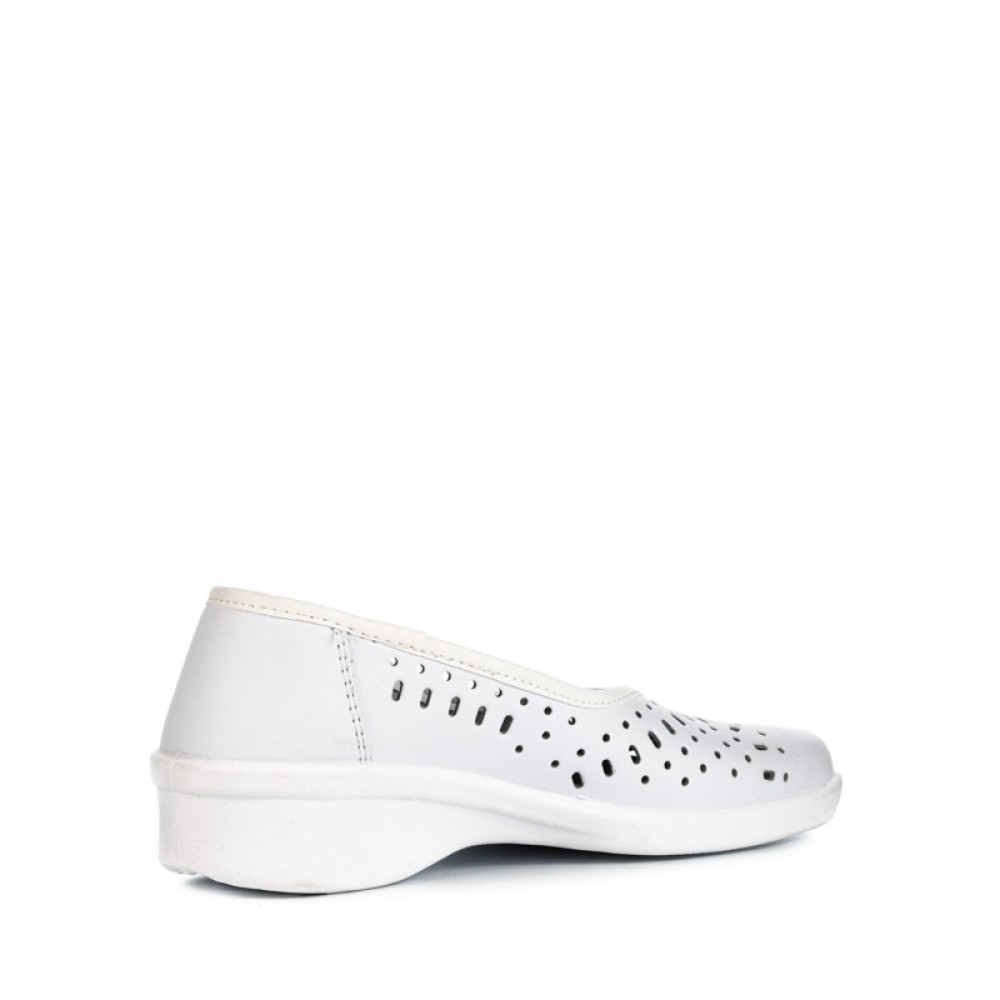 Туфли женские из натуральной кожи бесподкладочные с перфорацией цвет белый