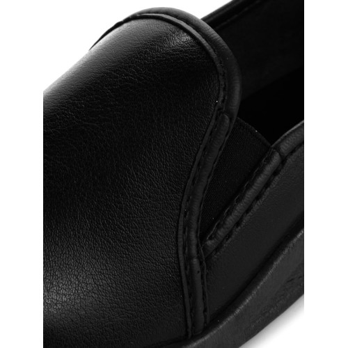 Туфли женские из натуральной кожи на ПВХ подошве цвет чёрный