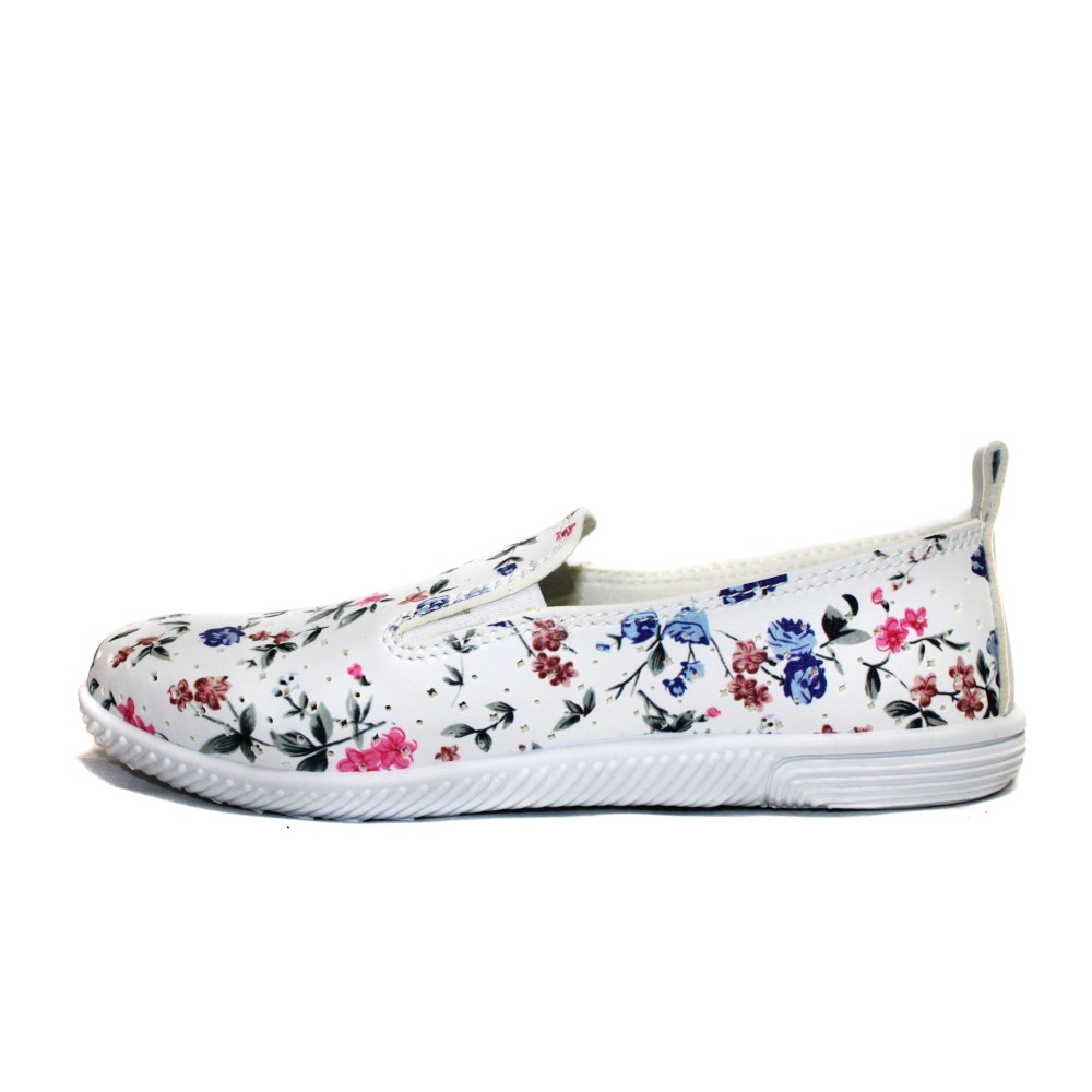 Туфли женские с принтом из искусственной кожи на ПВХ подошве цвет белый