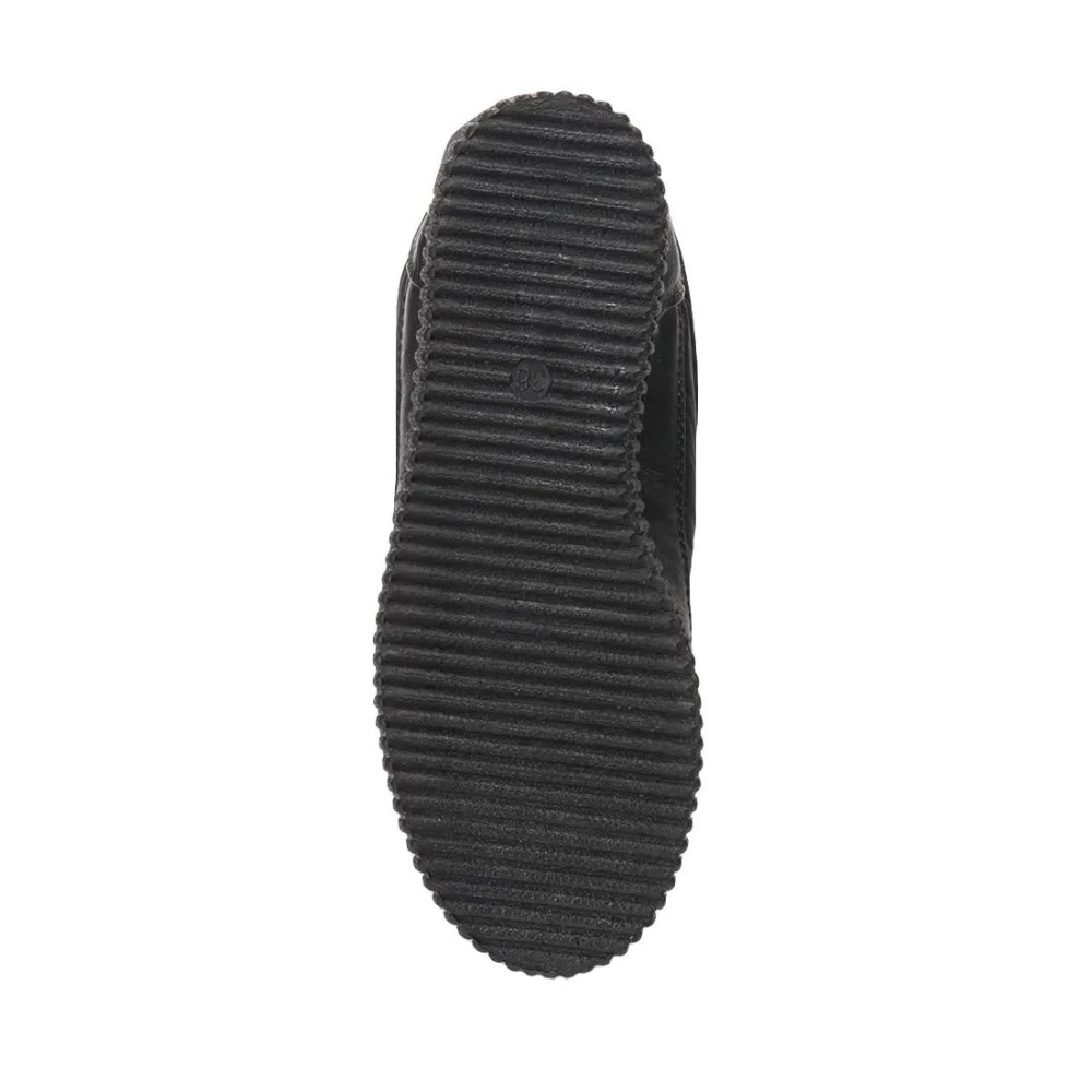 Дутики женские короткие с мехом из водонепроницаемого материала цвет чёрный